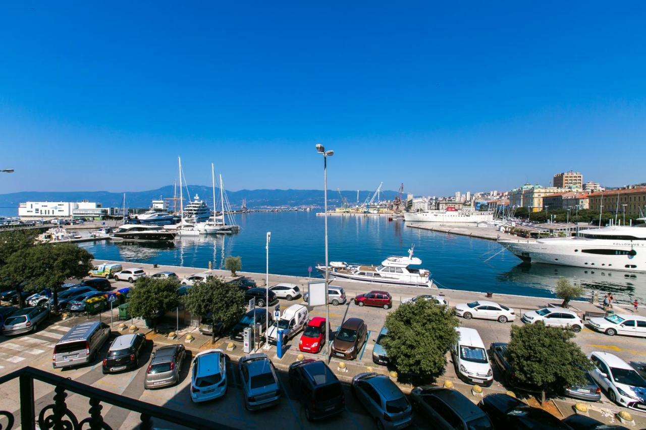 Apartments Del Molo Rijeka Luaran gambar
